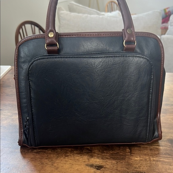 Dolce Vita Navy and Brown Textured Jackson Handbag - Picture 4 of 13